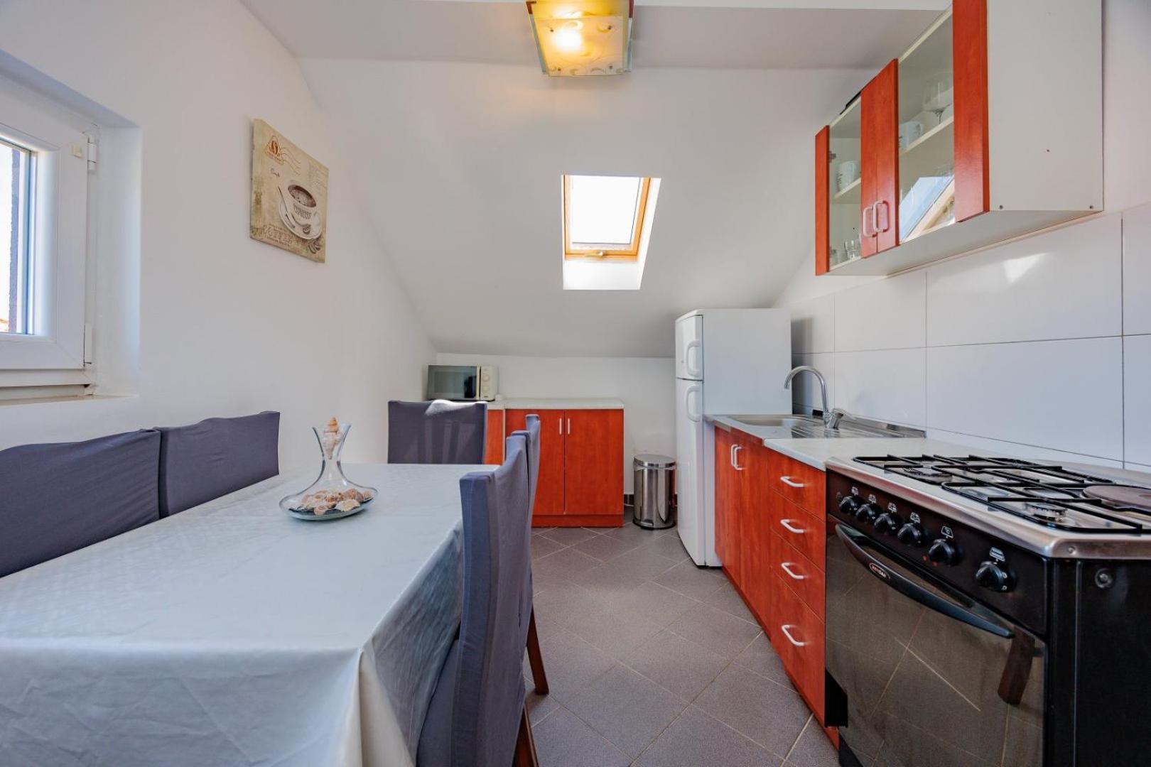 Crowonder Lucky Holiday House With Pool And Patio 30 Meters From The Beach Zara Esterno foto