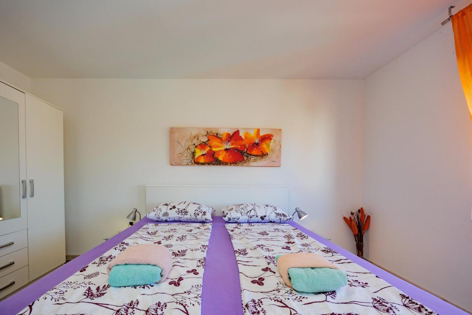 Crowonder Lucky Holiday House With Pool And Patio 30 Meters From The Beach Zara Esterno foto