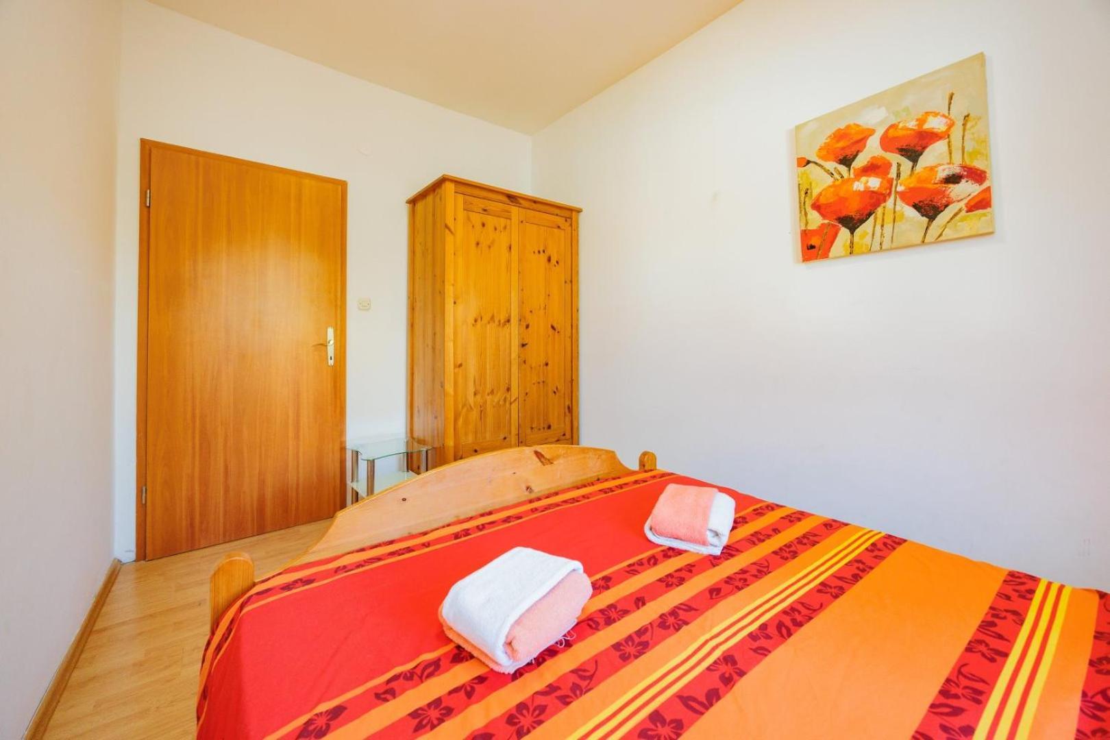 Crowonder Lucky Holiday House With Pool And Patio 30 Meters From The Beach Zara Esterno foto