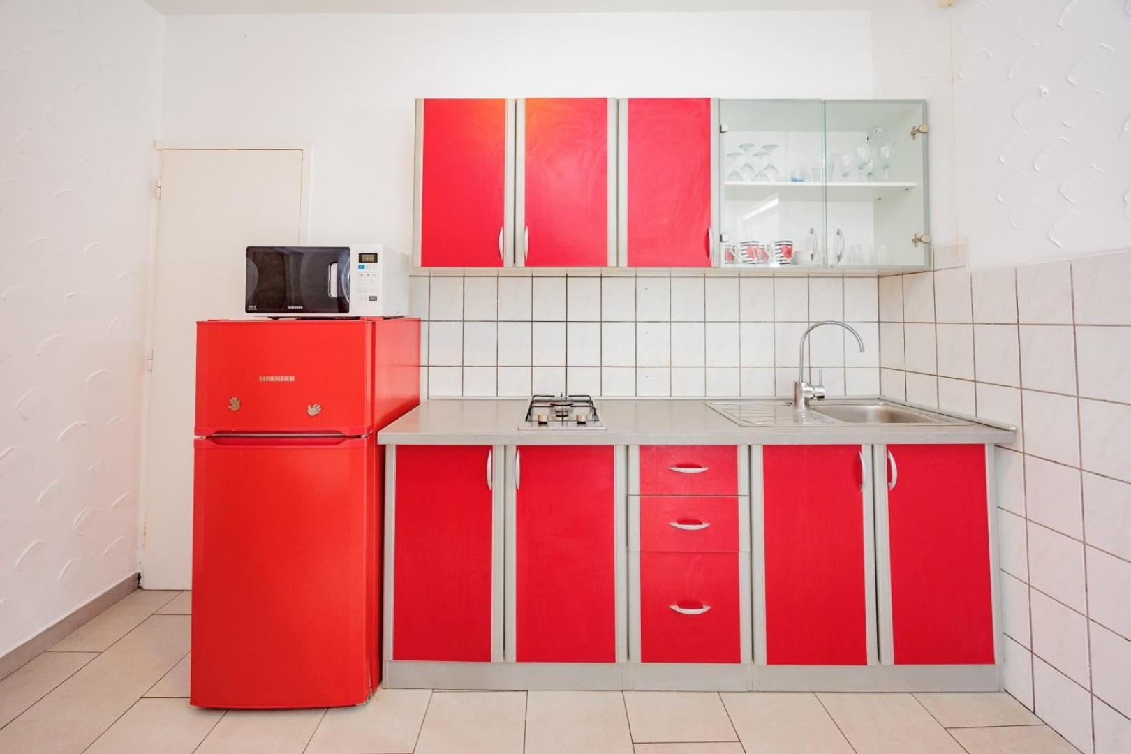 Crowonder Lucky Holiday House With Pool And Patio 30 Meters From The Beach Zara Esterno foto