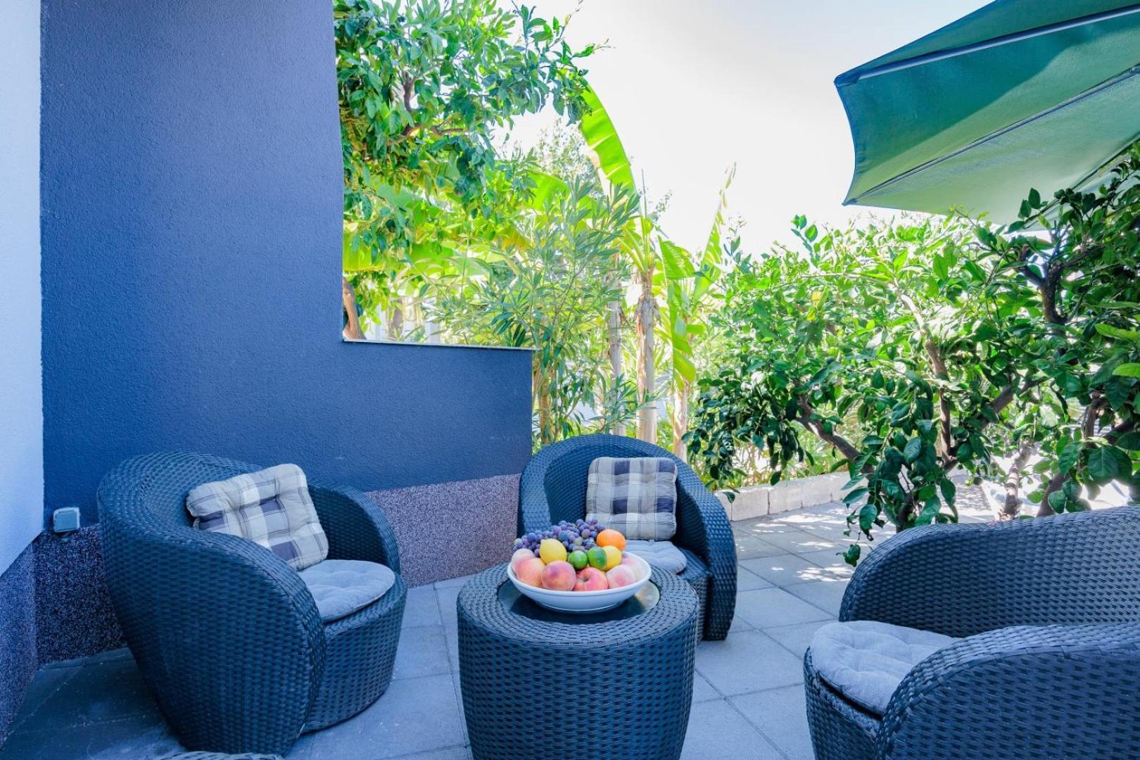 Crowonder Lucky Holiday House With Pool And Patio 30 Meters From The Beach Zara Esterno foto
